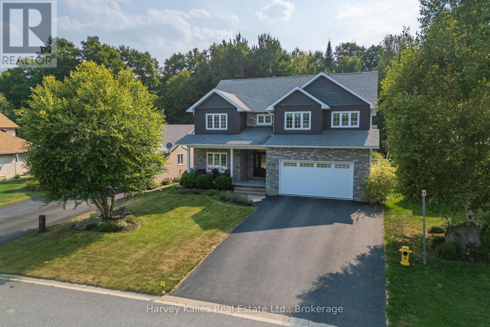 36 Homestead Lane, Huntsville, Ontario P1H 2N8 - Photo 1 - X13034064