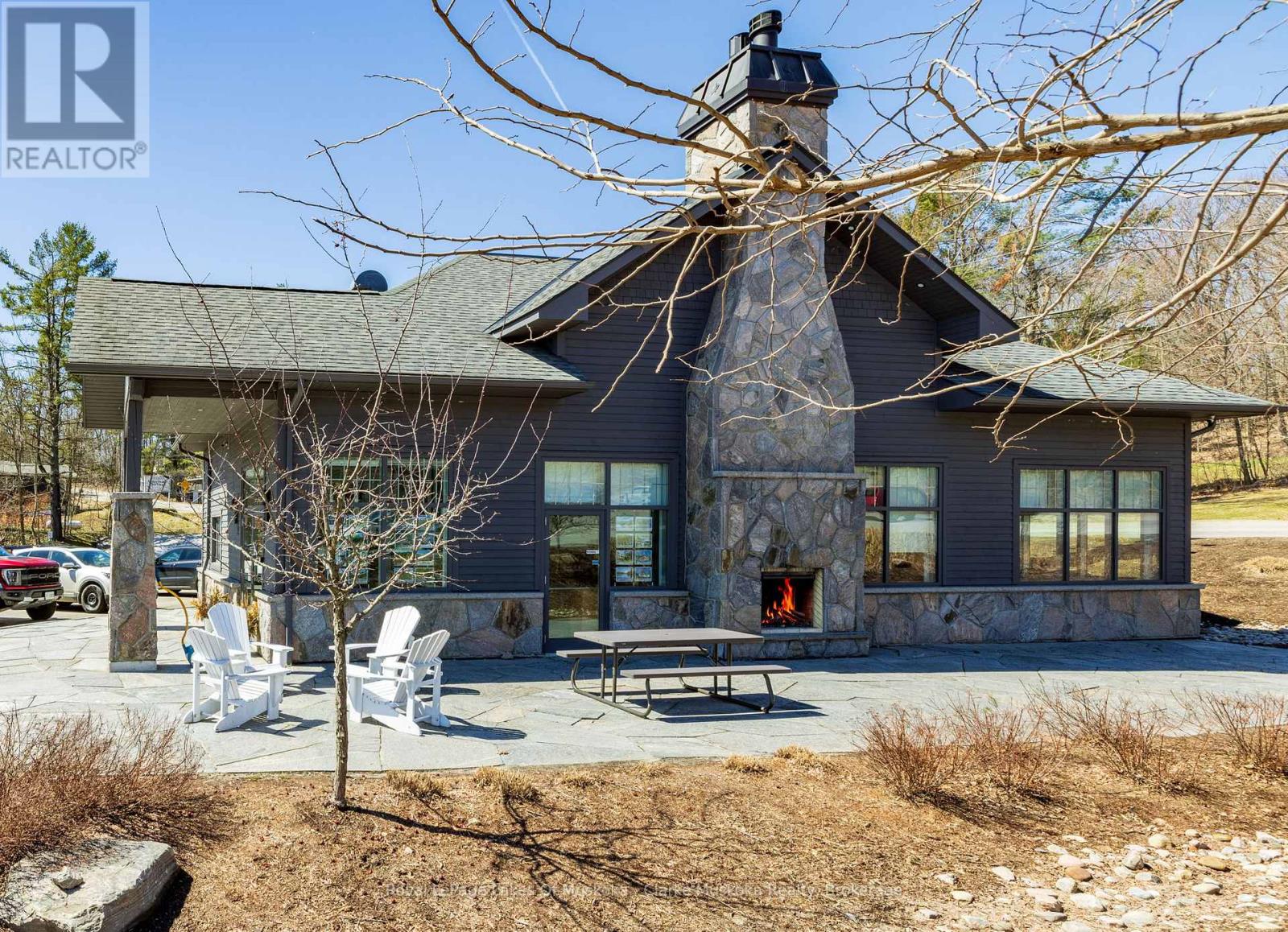 2 Bruce Wilson Drive, Muskoka Lakes, Ontario P0B 1J0 - Photo 3 - X13042810
