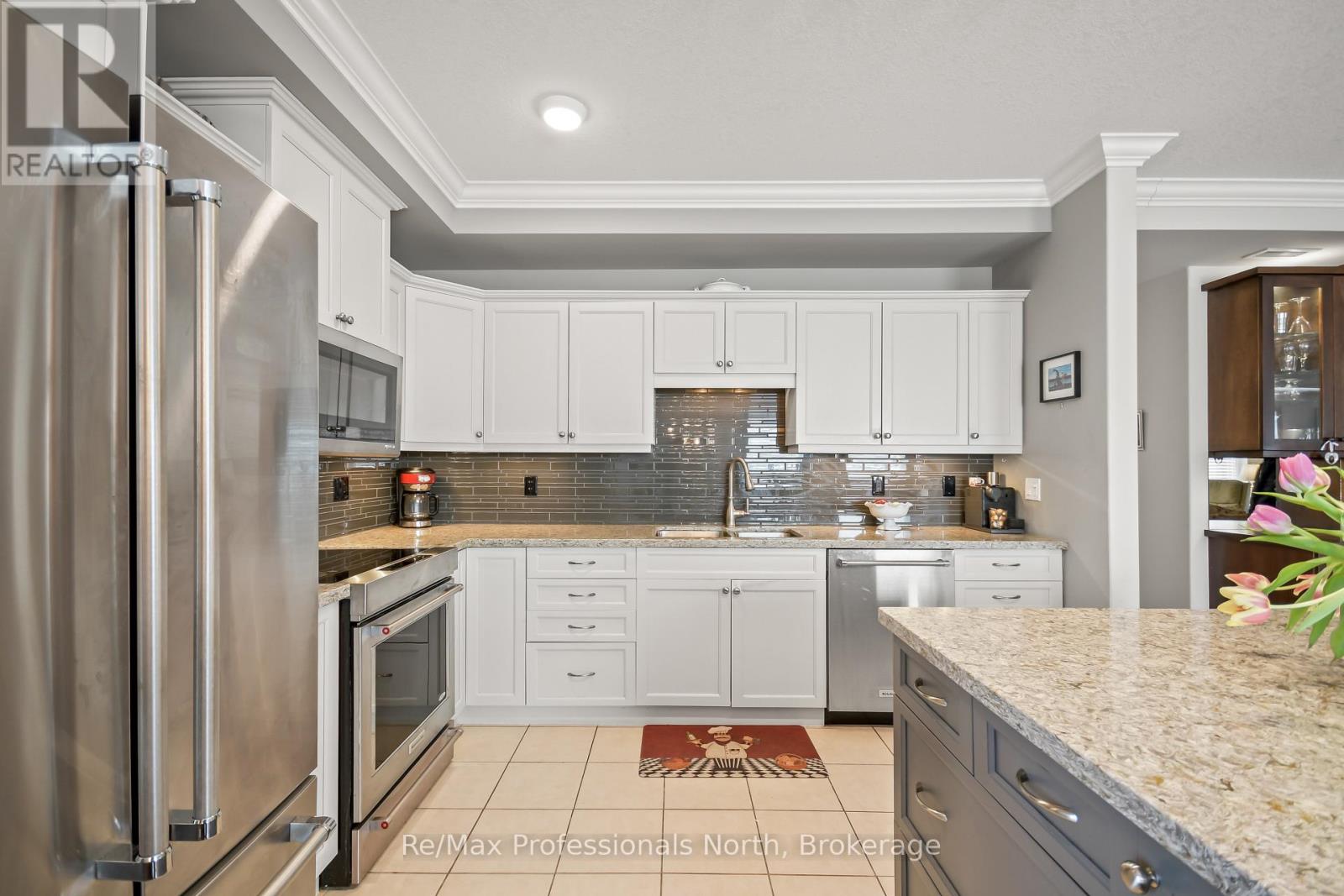 207 - 130 Steamship Bay Road, Gravenhurst, Ontario P1P 1Z9 - Photo 11 - X13044608