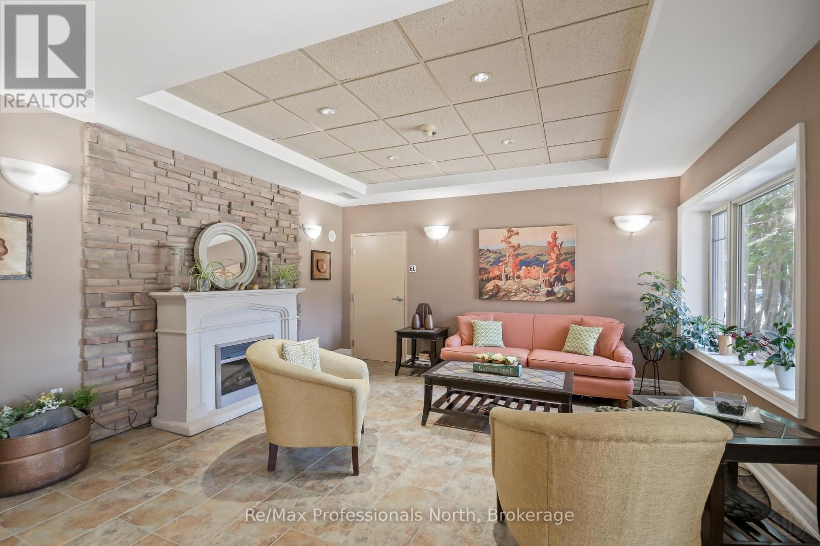 207 - 130 Steamship Bay Road, Gravenhurst, Ontario P1P 1Z9 - Photo 33 - X13044608