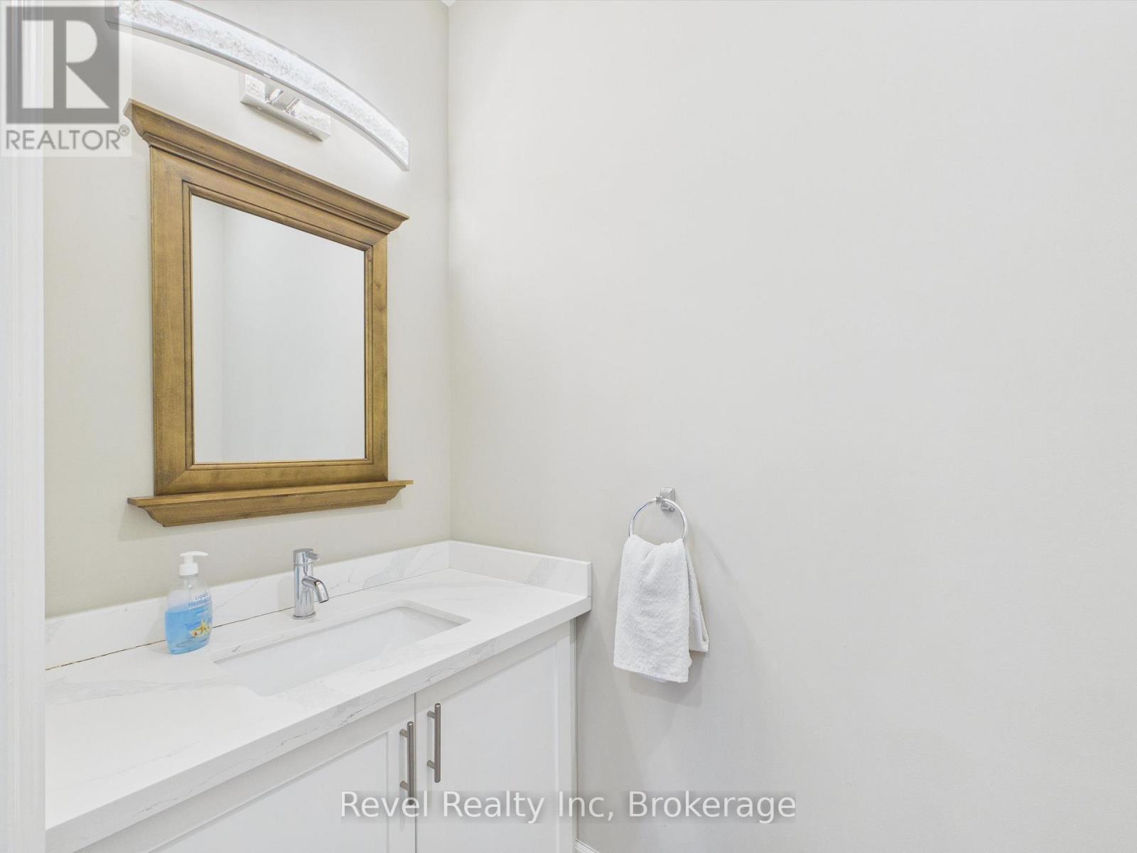 181 Anglo Street, Bracebridge, Ontario P1L 2H3 - Photo 10 - X13044830