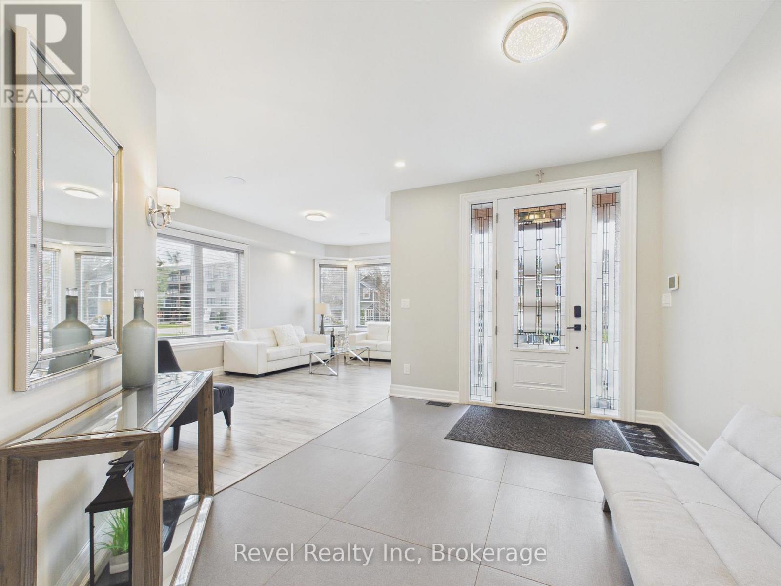 181 Anglo Street, Bracebridge, Ontario P1L 2H3 - Photo 8 - X13044830
