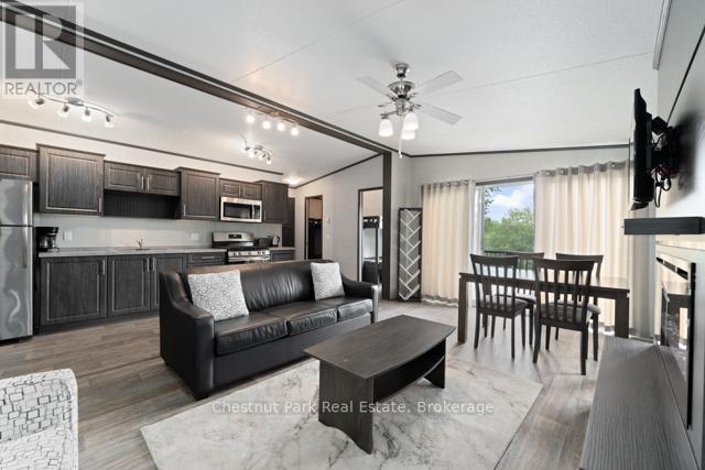 701 - 1047 Bonnie Lake Camp Road, Bracebridge, Ontario P1L 1W9 - Photo 5 - X13045518