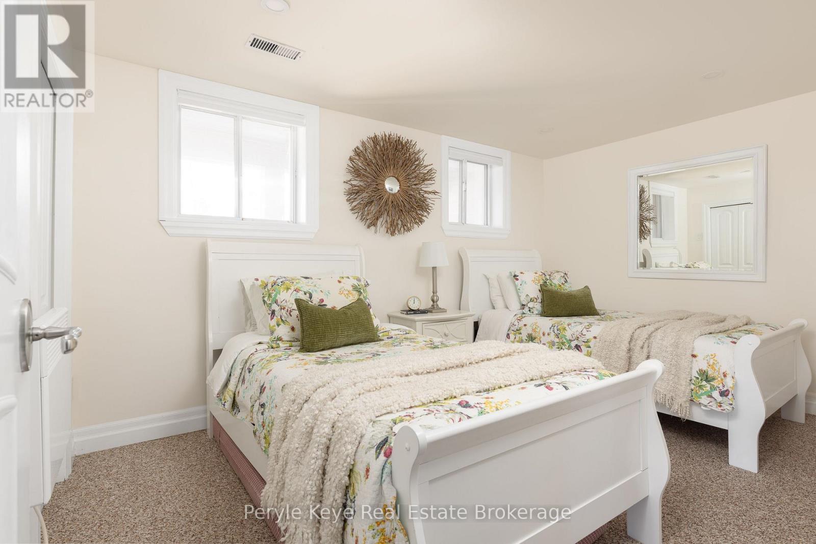 247 South Drive, Huntsville, Ontario  P1H 2J2 - Photo 38 - X13046408