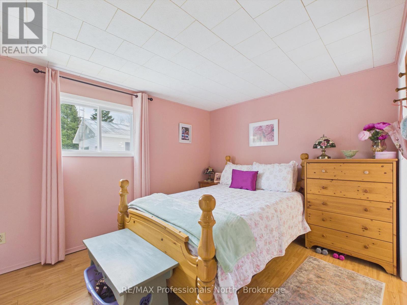 1671 60 Highway, Huntsville, Ontario P1H 1A2 - Photo 14 - X13047926