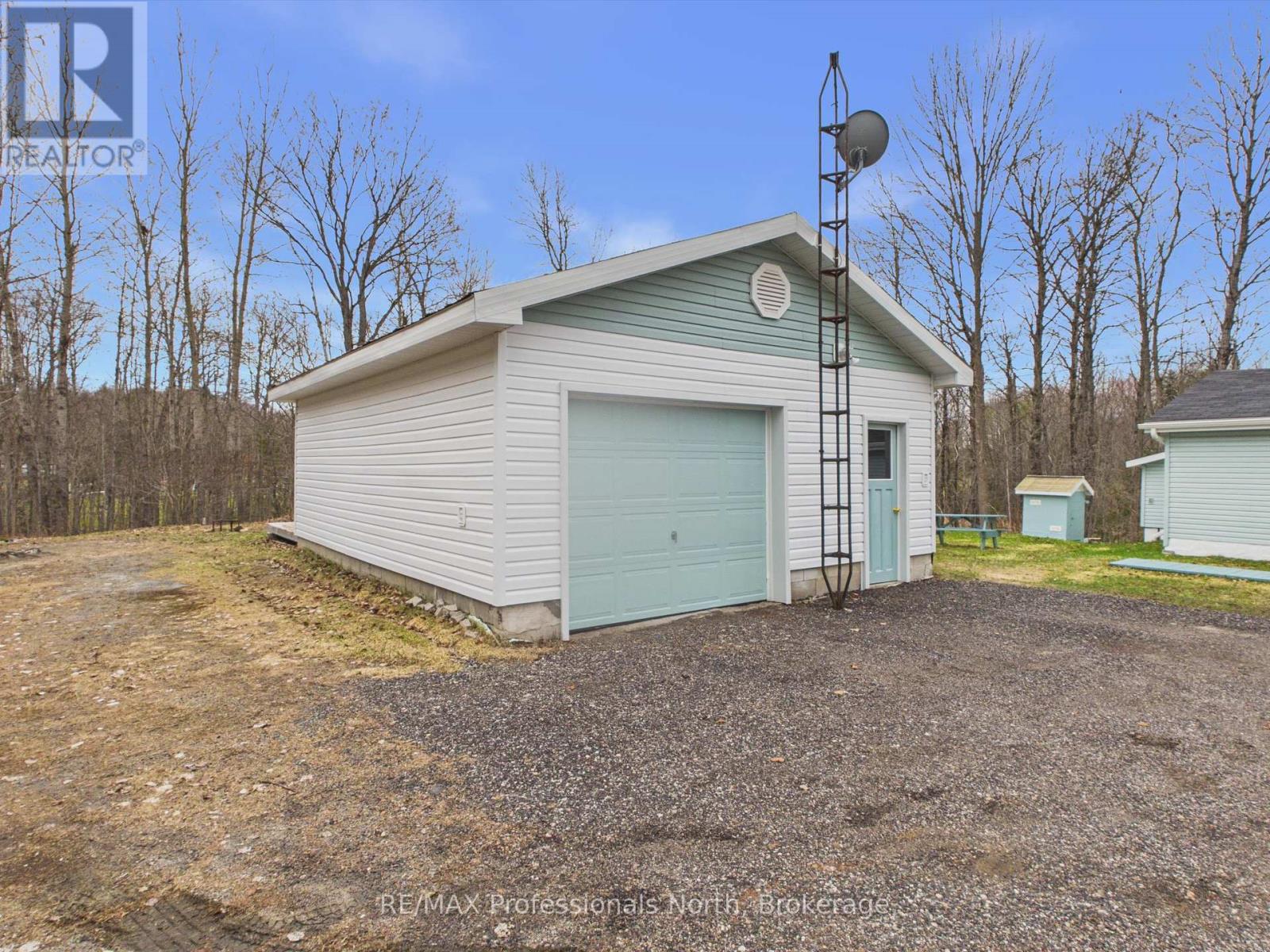 1671 60 Highway, Huntsville, Ontario P1H 1A2 - Photo 29 - X13047926