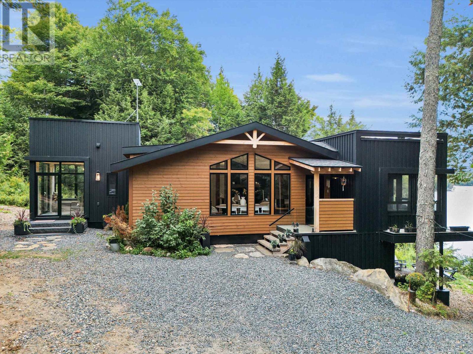 1311 S. Ril Lake Road, Lake Of Bays, Ontario  P0B 1A0 - Photo 1 - X13052448