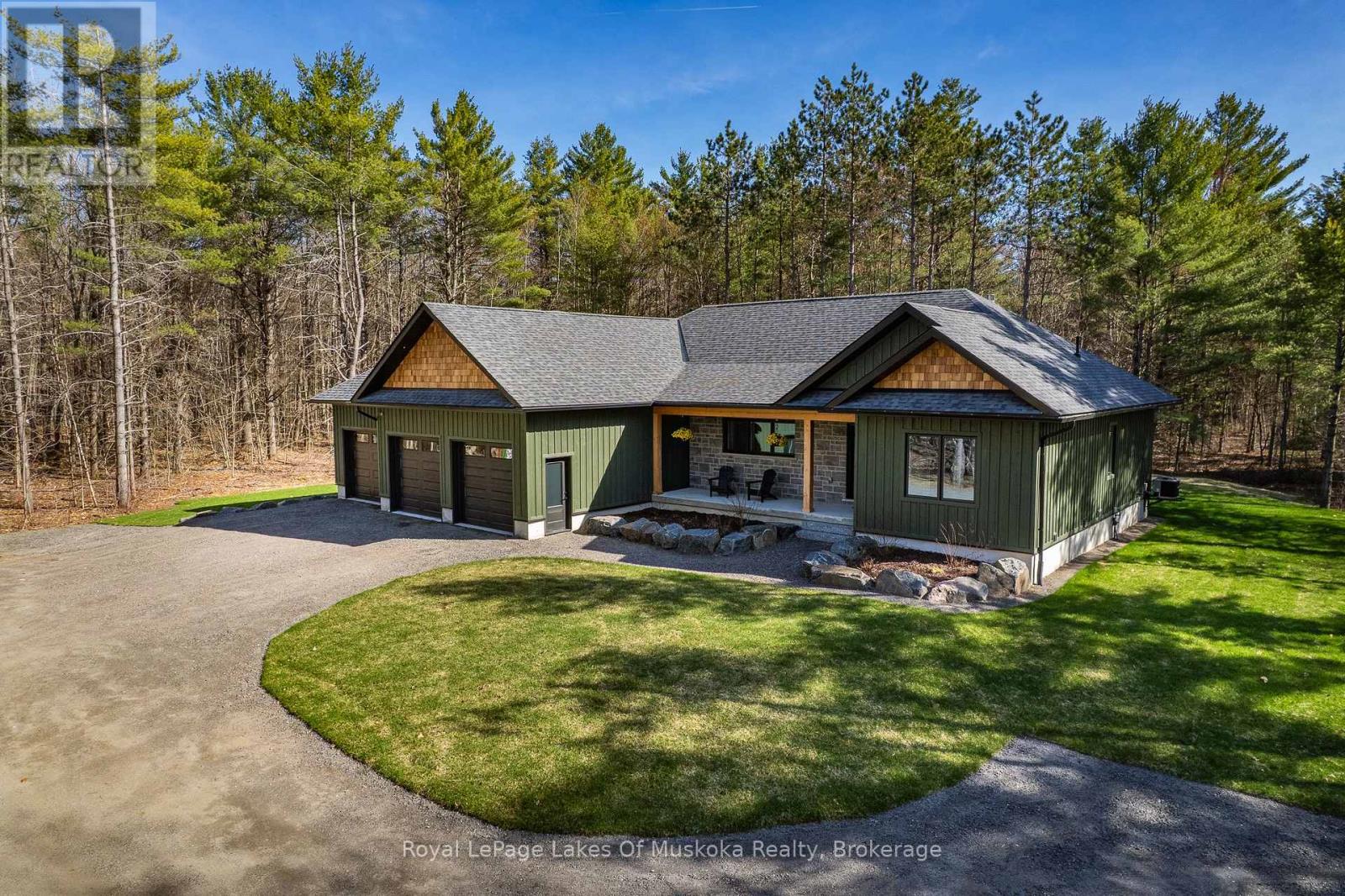 1065 Kilworthy Road, Gravenhurst, Ontario  P0E 1G0 - Photo 1 - X13053844