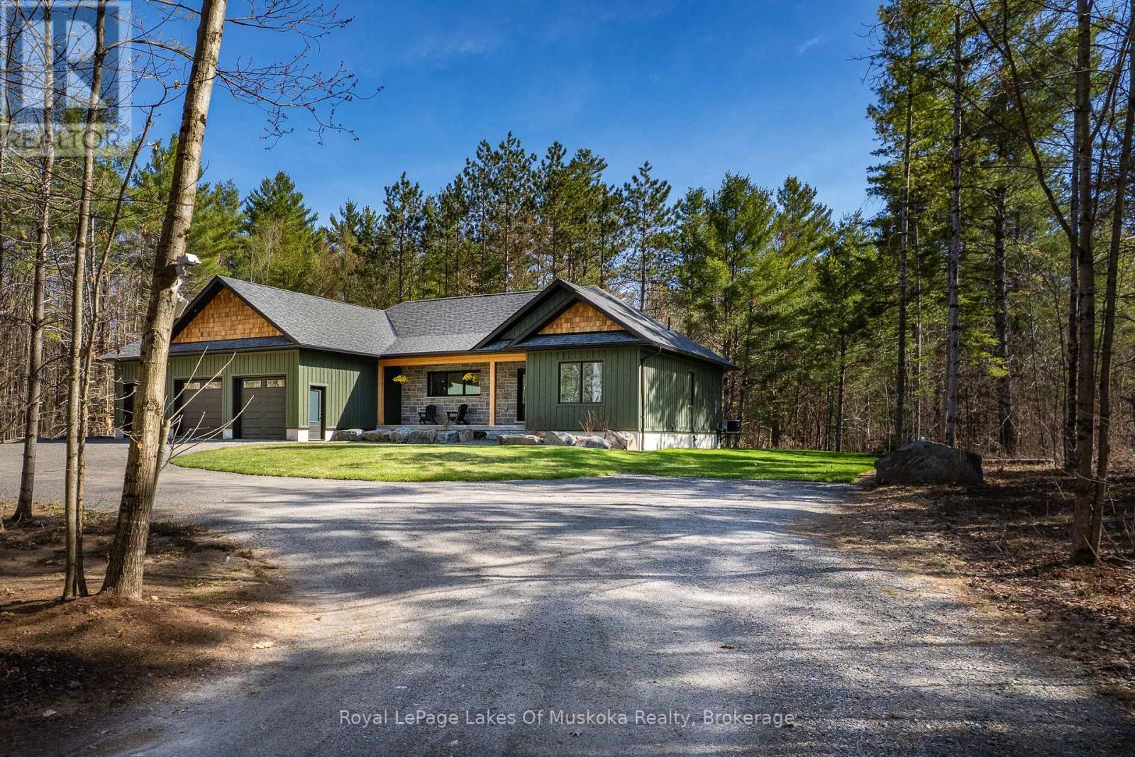 1065 Kilworthy Road, Gravenhurst, Ontario  P0E 1G0 - Photo 2 - X13053844