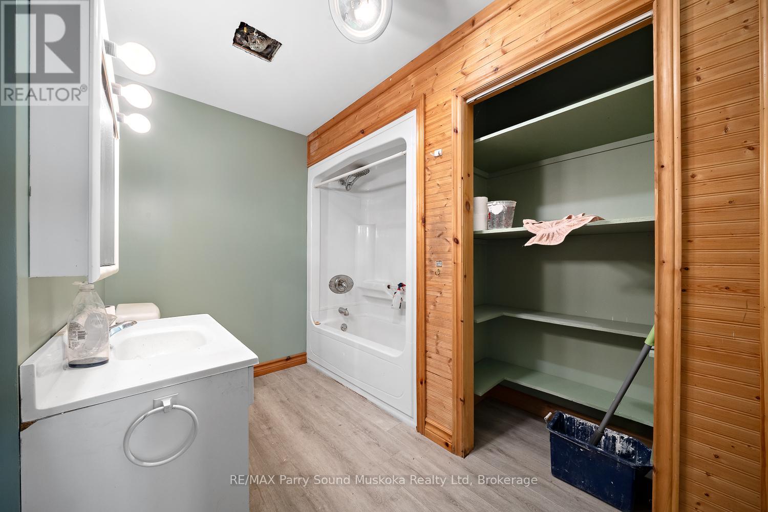 92 Blue Lake Road, Seguin, Ontario  P2A 2W8 - Photo 19 - X13055026