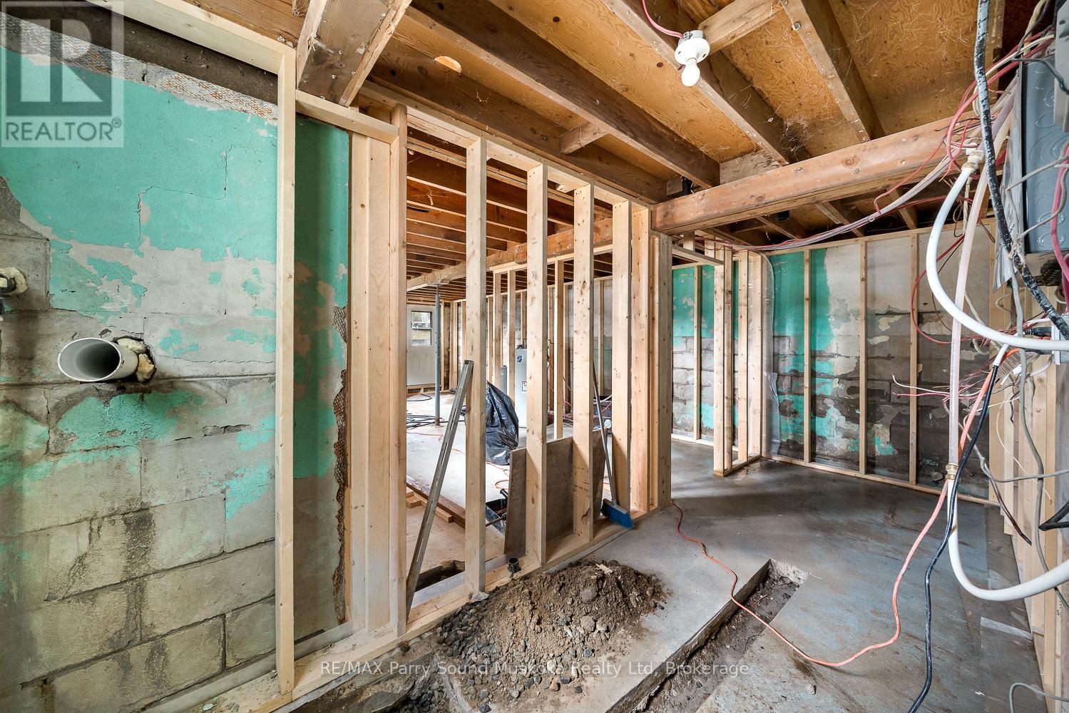 92 Blue Lake Road, Seguin, Ontario  P2A 2W8 - Photo 21 - X13055026