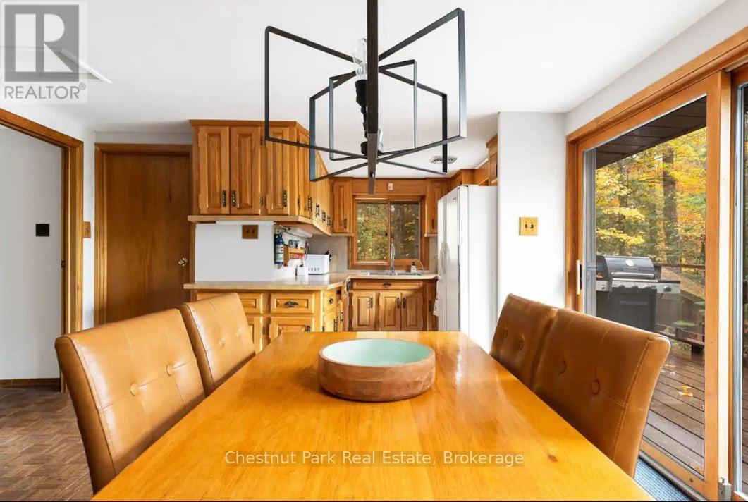 275 Menominee Lk Road, Lake Of Bays, Ontario  P1J 2J3 - Photo 6 - X13055200