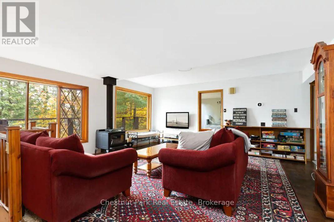 275 Menominee Lk Road, Lake Of Bays, Ontario  P1J 2J3 - Photo 8 - X13055200