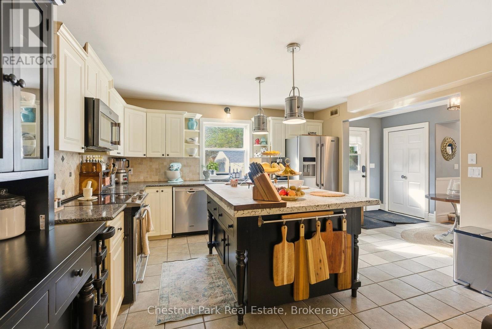 75 Pond Crescent, Huntsville, Ontario  P0A 1R0 - Photo 7 - X13055682