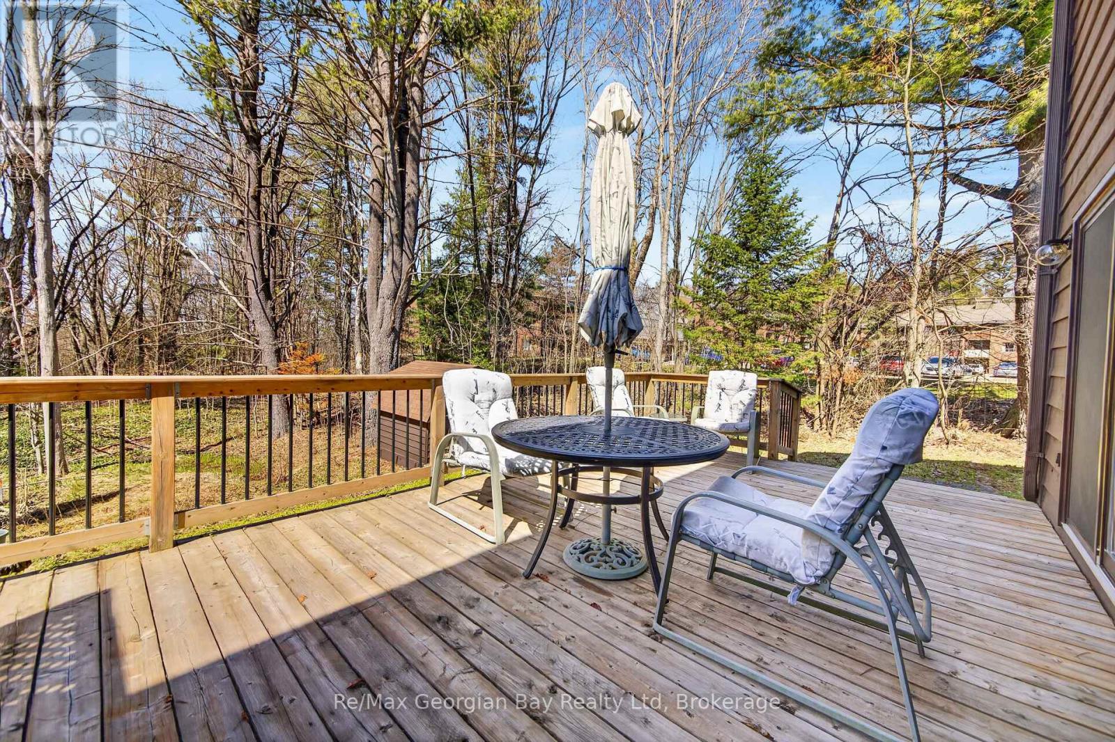 30 Oakwood Heights, Bracebridge, Ontario  P1L 1M5 - Photo 13 - X13055762