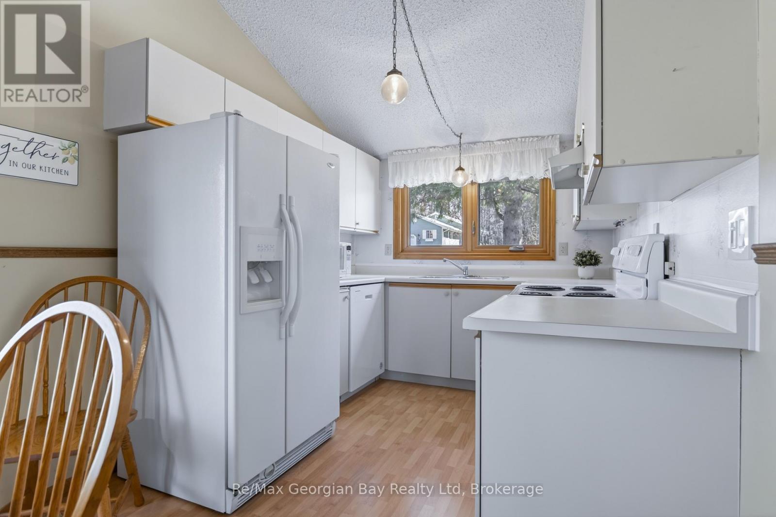 30 Oakwood Heights, Bracebridge, Ontario  P1L 1M5 - Photo 18 - X13055762