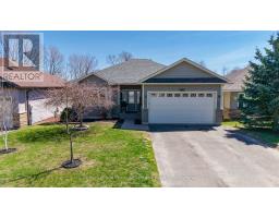 8 AVERY COURT, Parry Sound, Ontario