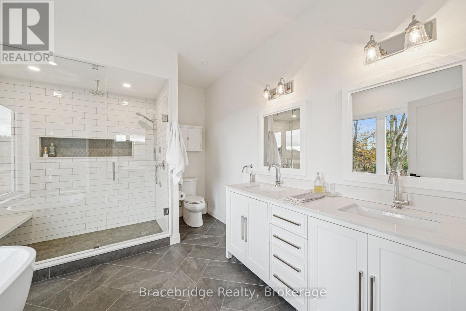 1006 Stephens Bay Road, Bracebridge, Ontario  P1L 1X2 - Photo 23 - X13060412