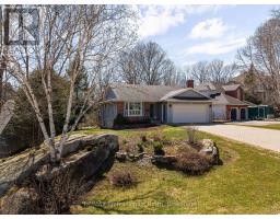 39 GLENWOOD DRIVE, Huntsville, Ontario