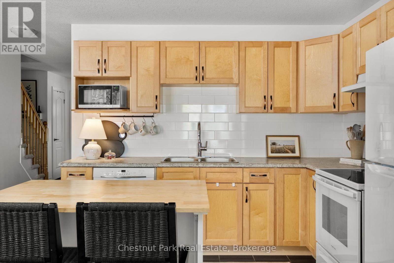 5 Brookside Crossing, Huntsville, Ontario  P1H 1C9 - Photo 12 - X13061842