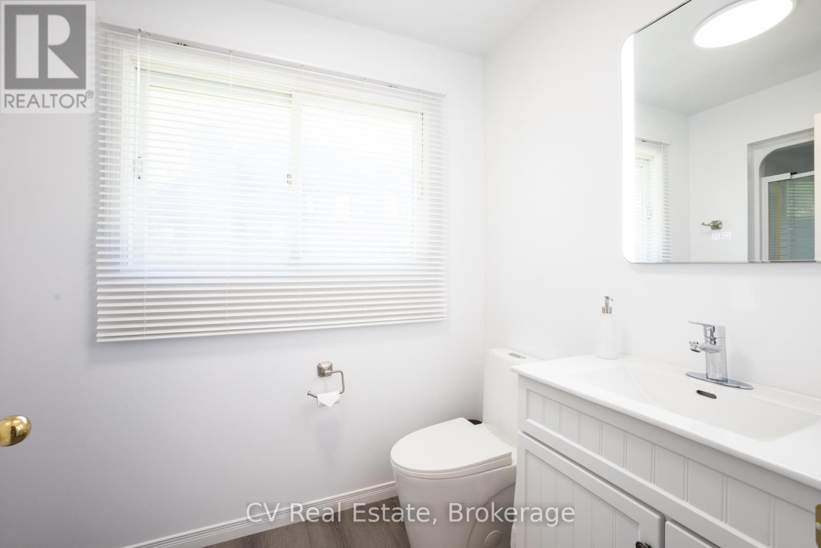 Unit #2 - 1240 North Kahshe Lake Road, Gravenhurst, Ontario  P0G 1E0 - Photo 34 - X13065920