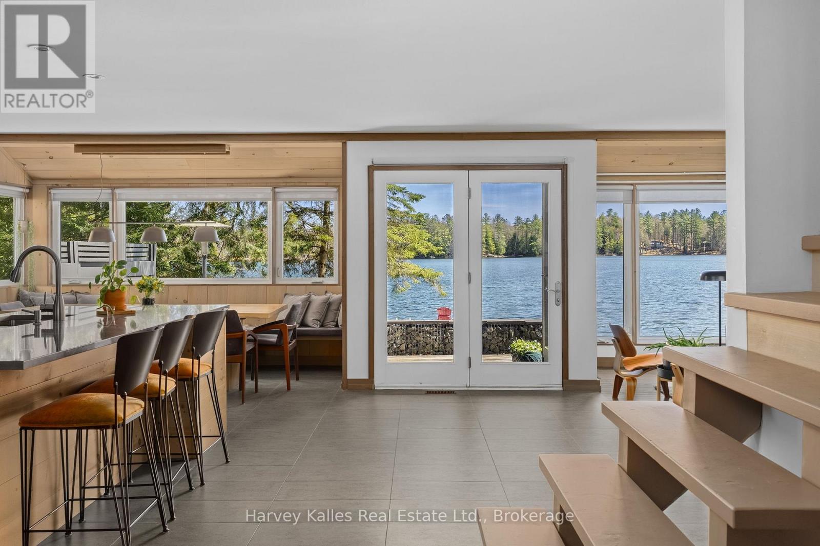 1069 North Tooke Lake Road, Lake Of Bays, Ontario  P0B 1A0 - Photo 3 - X13067328