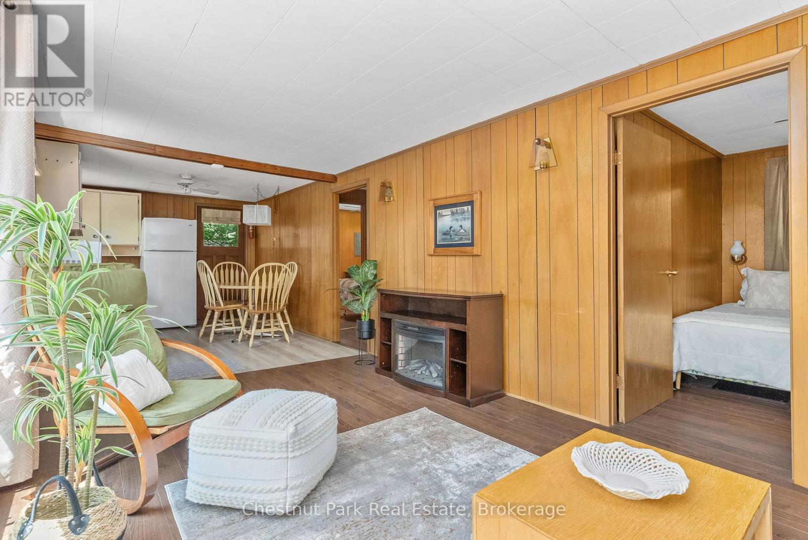 1054 10 Deewood Drive, Muskoka Lakes, Ontario  P0B 1M0 - Photo 15 - X13068160