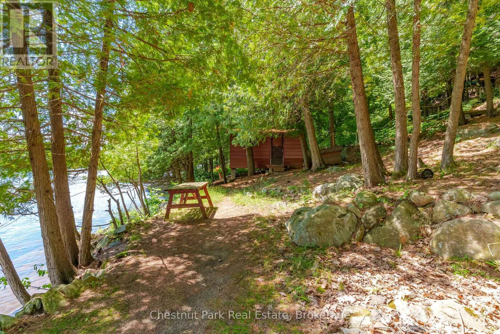 1054 10 Deewood Drive, Muskoka Lakes, Ontario  P0B 1M0 - Photo 38 - X13068160