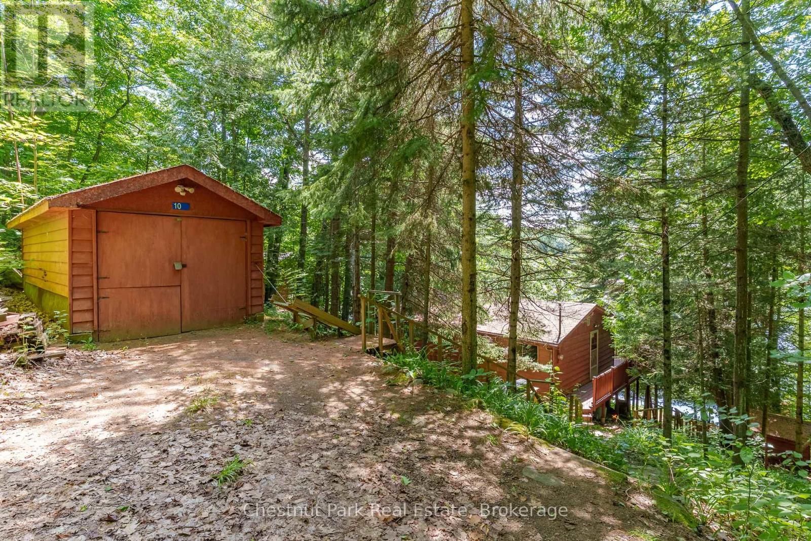 1054 10 Deewood Drive, Muskoka Lakes, Ontario  P0B 1M0 - Photo 7 - X13068160
