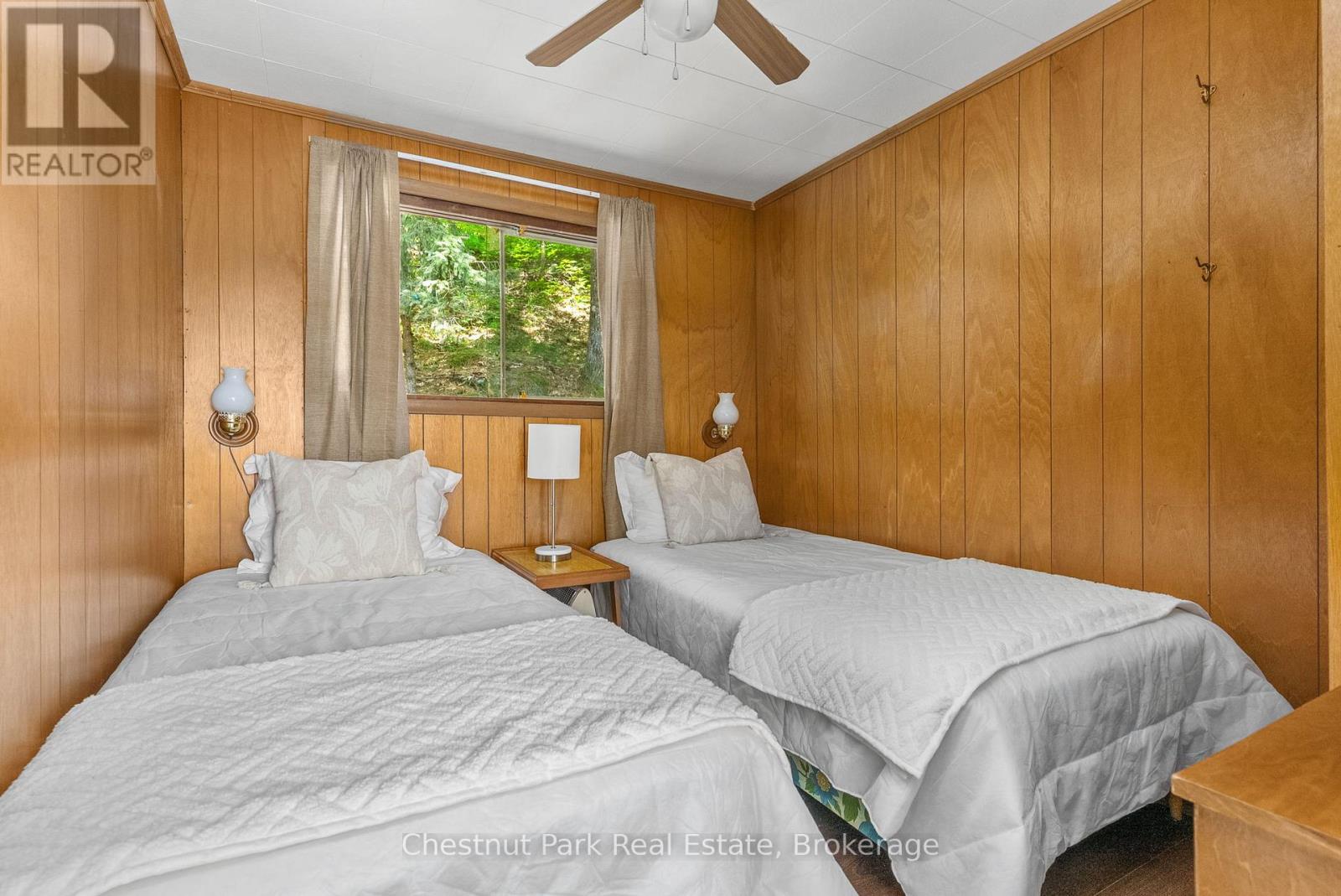 1054 10 Deewood Drive, Muskoka Lakes, Ontario  P0B 1M0 - Photo 9 - X13068160