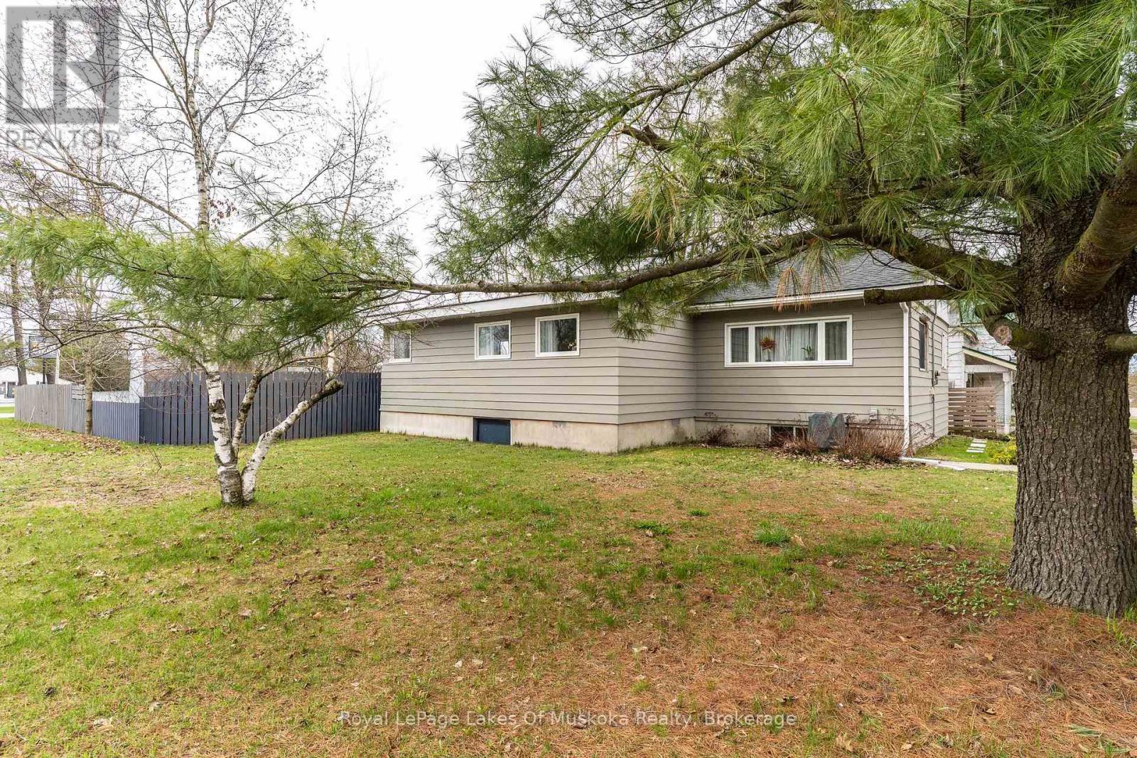 295 Bishop Street, Gravenhurst, Ontario  P1P 1J6 - Photo 39 - X13068426