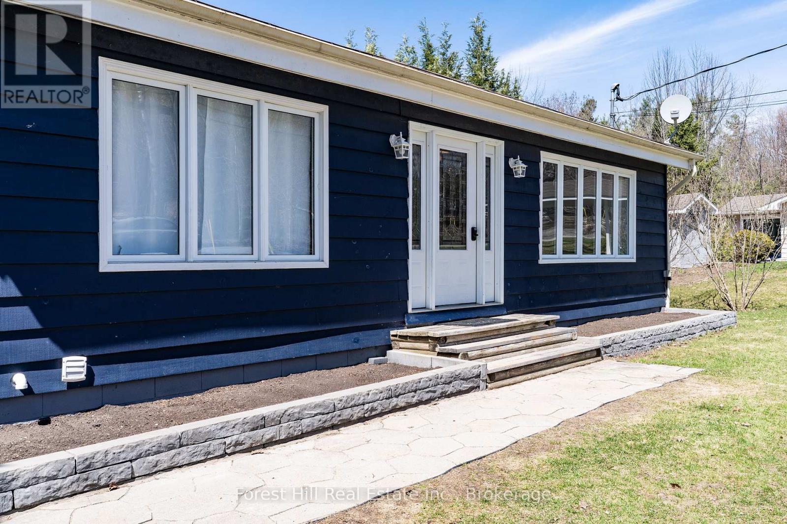 1022 Burgess Avenue, Muskoka Lakes, Ontario  P0C 1A0 - Photo 31 - X13069030