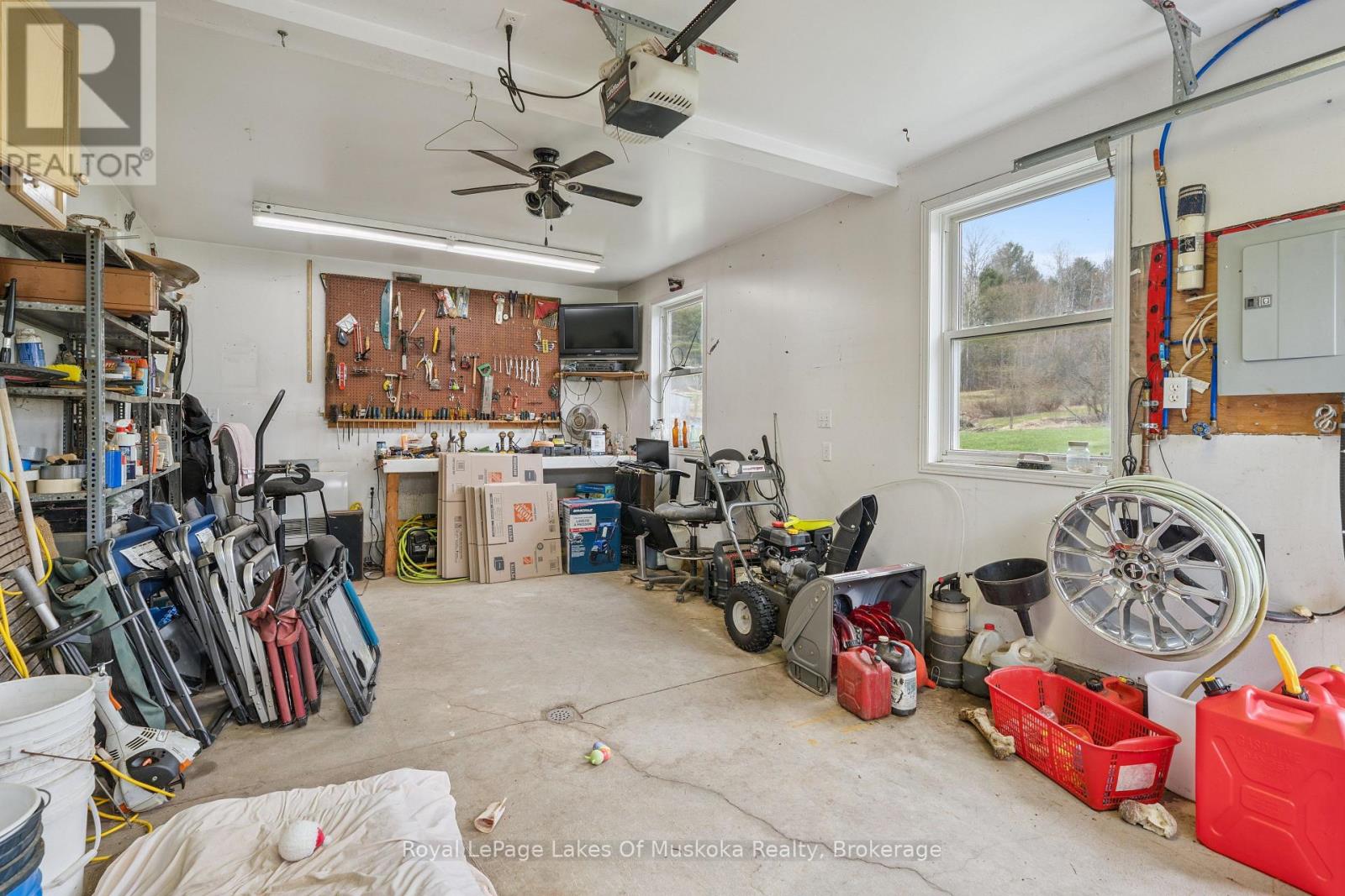 1089 Rosseau Lake 1 Road, Muskoka Lakes, Ontario  P0B 1M0 - Photo 33 - X13070188