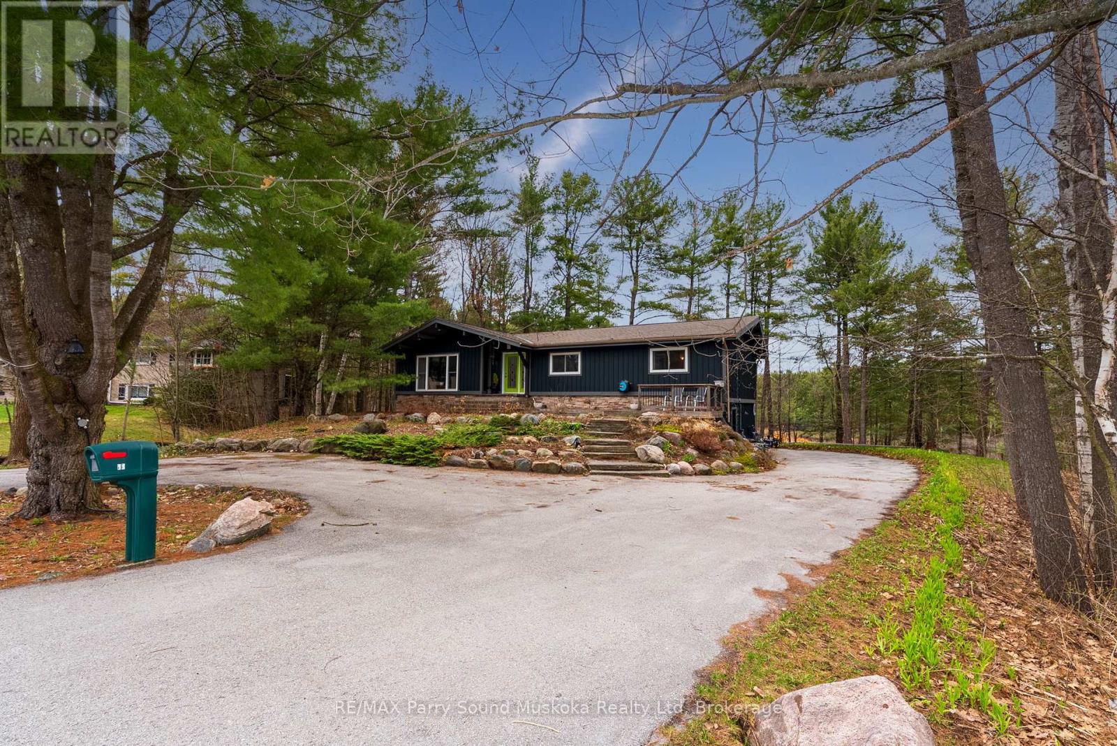 11 Brenda Avenue, Parry Sound, Ontario  P2A 2Y9 - Photo 36 - X13070506