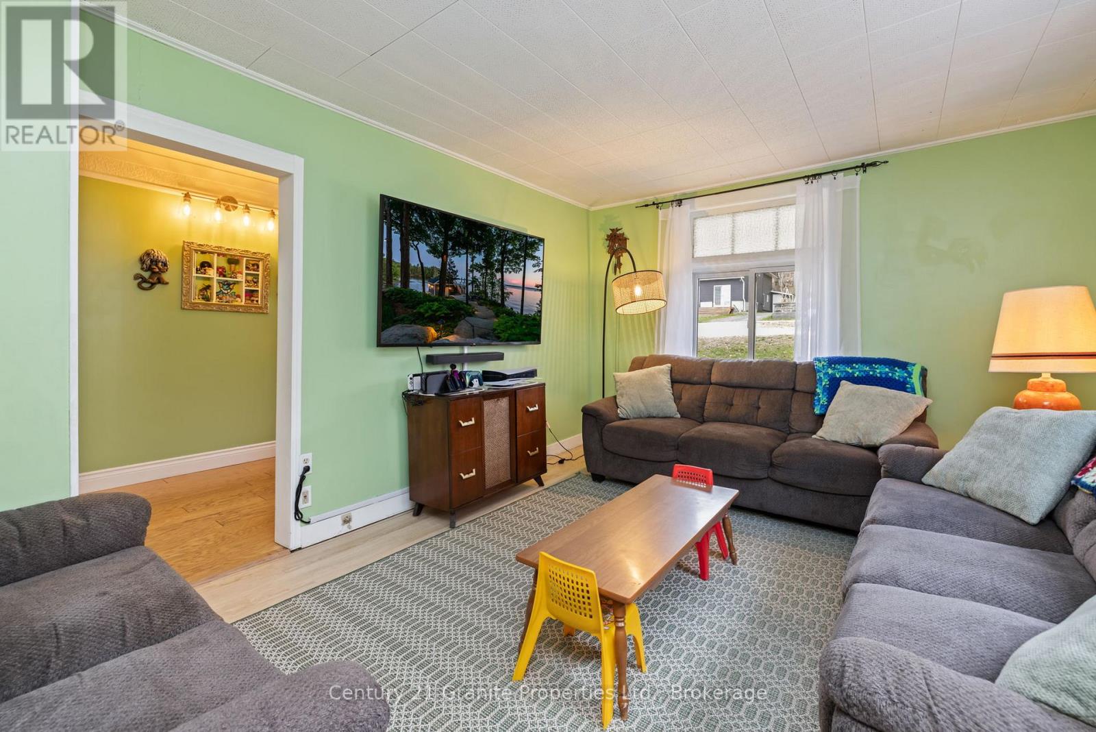 29 William Street, Parry Sound, Ontario  P2A 1V2 - Photo 11 - X13073046