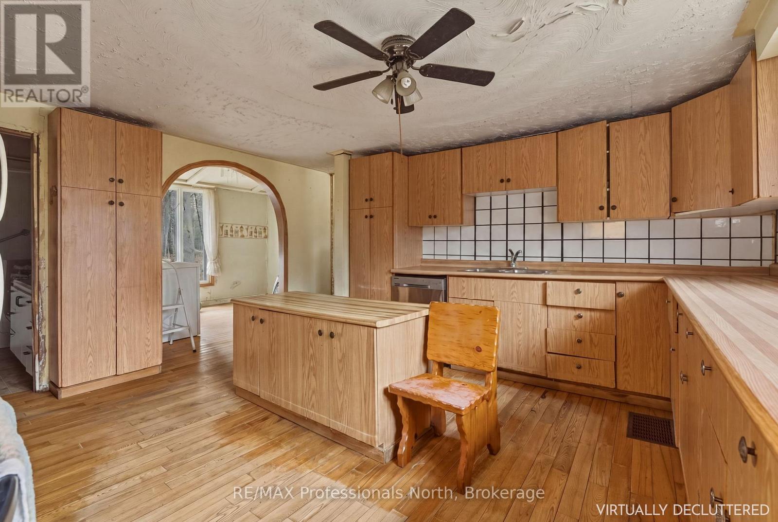 1056 Kirk Line W, Bracebridge, Ontario  P1L 1W9 - Photo 18 - X13073948
