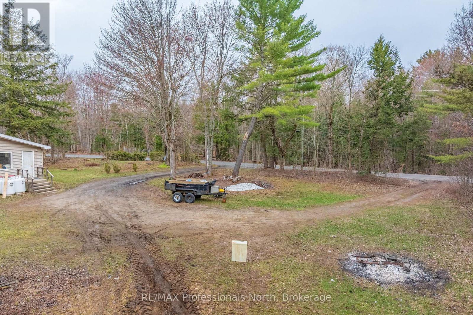 1056 Kirk Line W, Bracebridge, Ontario  P1L 1W9 - Photo 33 - X13073948