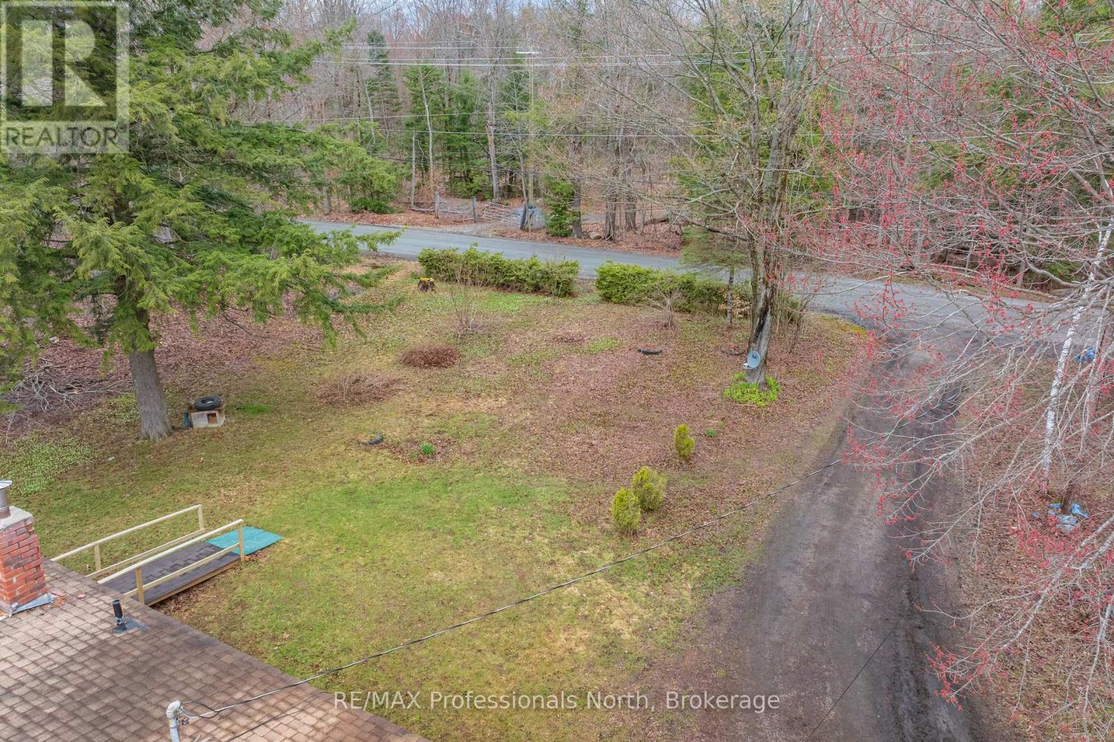 1056 Kirk Line W, Bracebridge, Ontario  P1L 1W9 - Photo 4 - X13073948