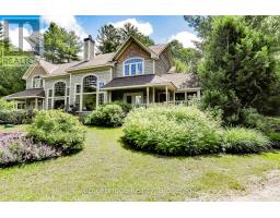 CARLING 10 W3 - 3876 MUSKOKA RD 118 HIGHWAY W, Muskoka Lakes, Ontario