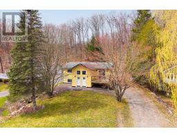 25 FERNDALE ROAD, Muskoka Lakes, Ontario