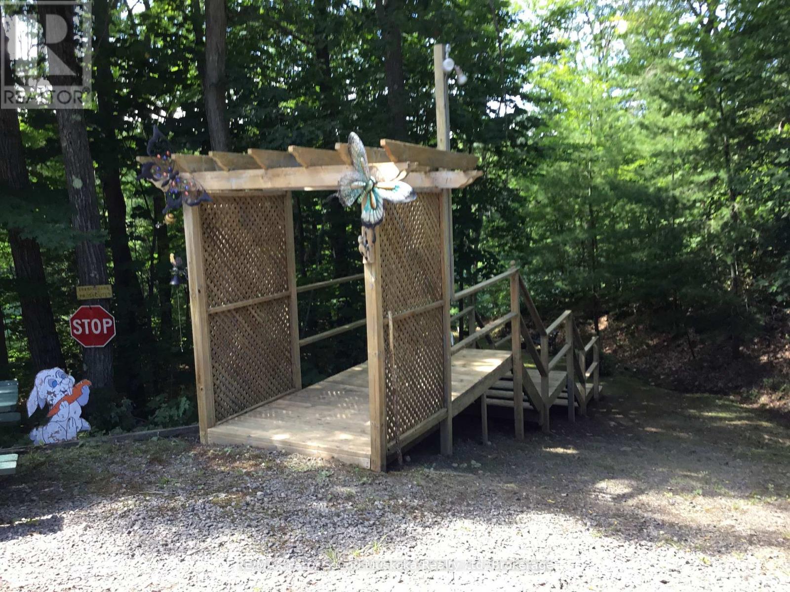 30 Dog Leg Path, Seguin, Ontario  P2A 0B2 - Photo 11 - X13082046