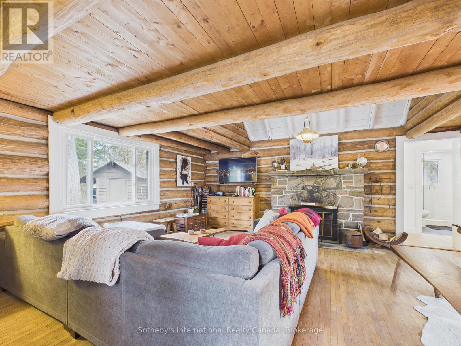 1100 Old Hwy 117 Highway, Lake Of Bays, Ontario  P0B 1A0 - Photo 15 - X13085344