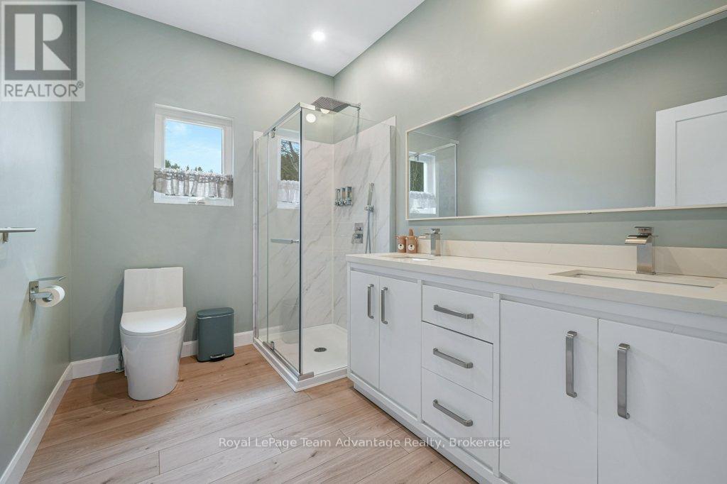 55 Dennis Drive, Parry Sound, Ontario  P2A 2H9 - Photo 31 - X13085982
