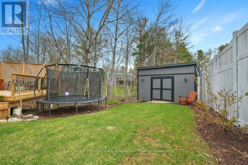 55 Dennis Drive, Parry Sound, Ontario  P2A 2H9 - Photo 43 - X13085982