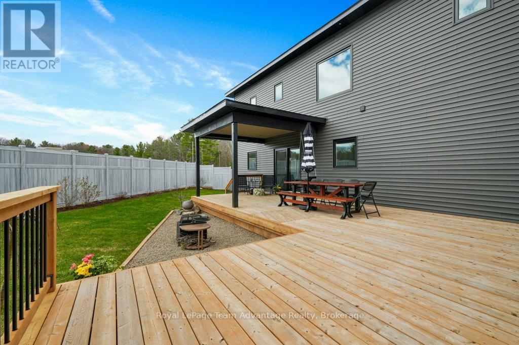 55 Dennis Drive, Parry Sound, Ontario  P2A 2H9 - Photo 47 - X13085982