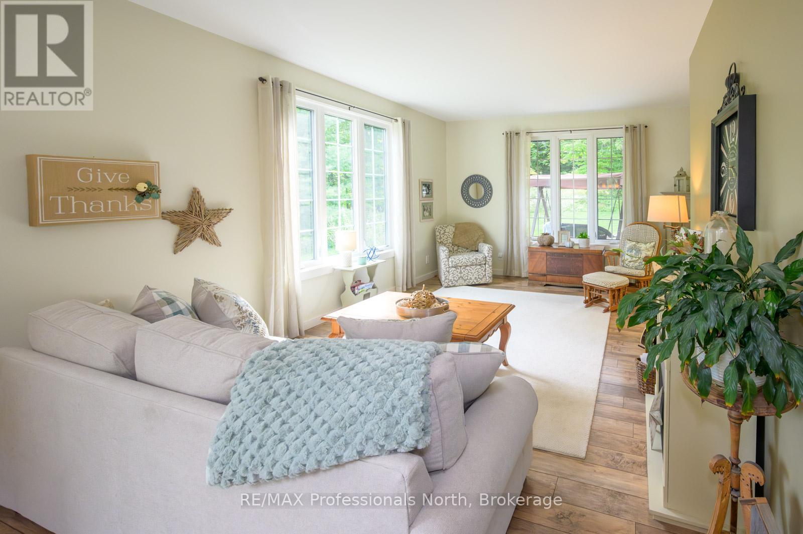 427 Skyhills Road, Huntsville, Ontario  P1H 2N5 - Photo 13 - X13086656