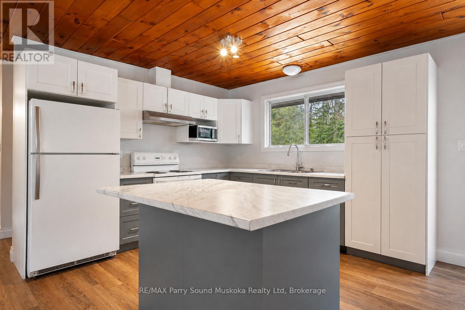 37 Humphrey Drive, Seguin, Ontario  P2A 2W8 - Photo 16 - X13089258