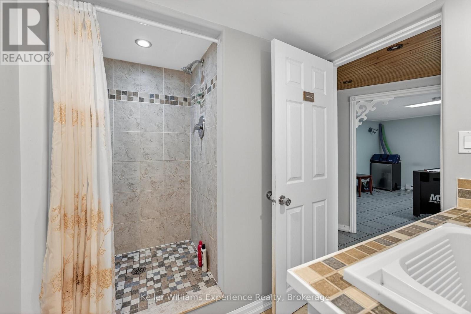 1236 Golden Beach Road, Bracebridge, Ontario  P1L 1W8 - Photo 15 - X13089408