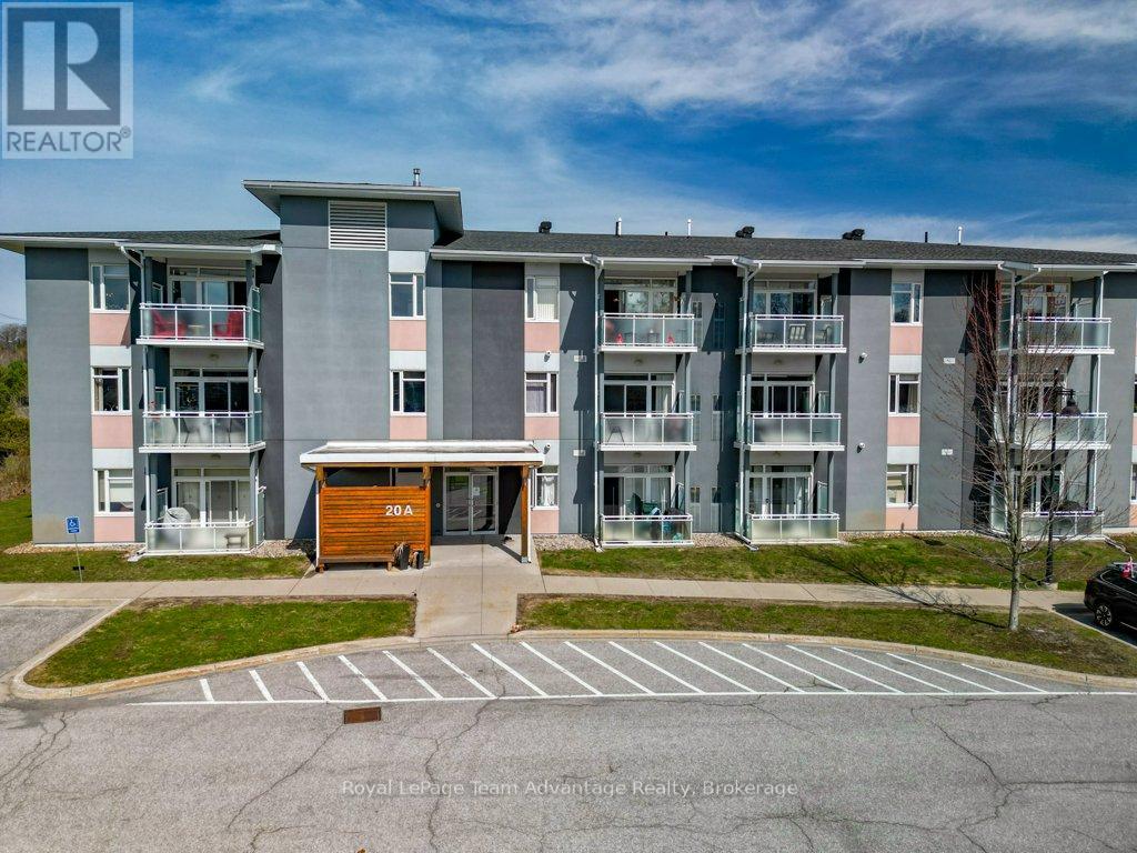 301 - 20a Silver Birch Court, Parry Sound, Ontario  P2A 0A7 - Photo 1 - X13089452