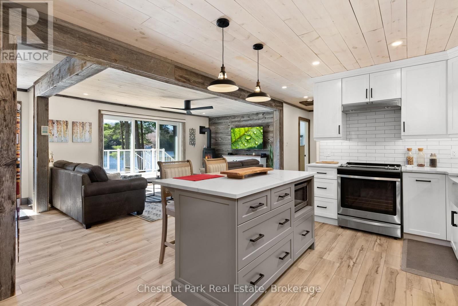 7 - 1006 Young's Road, Muskoka Lakes, Ontario  P0B 1J0 - Photo 5 - X13091874